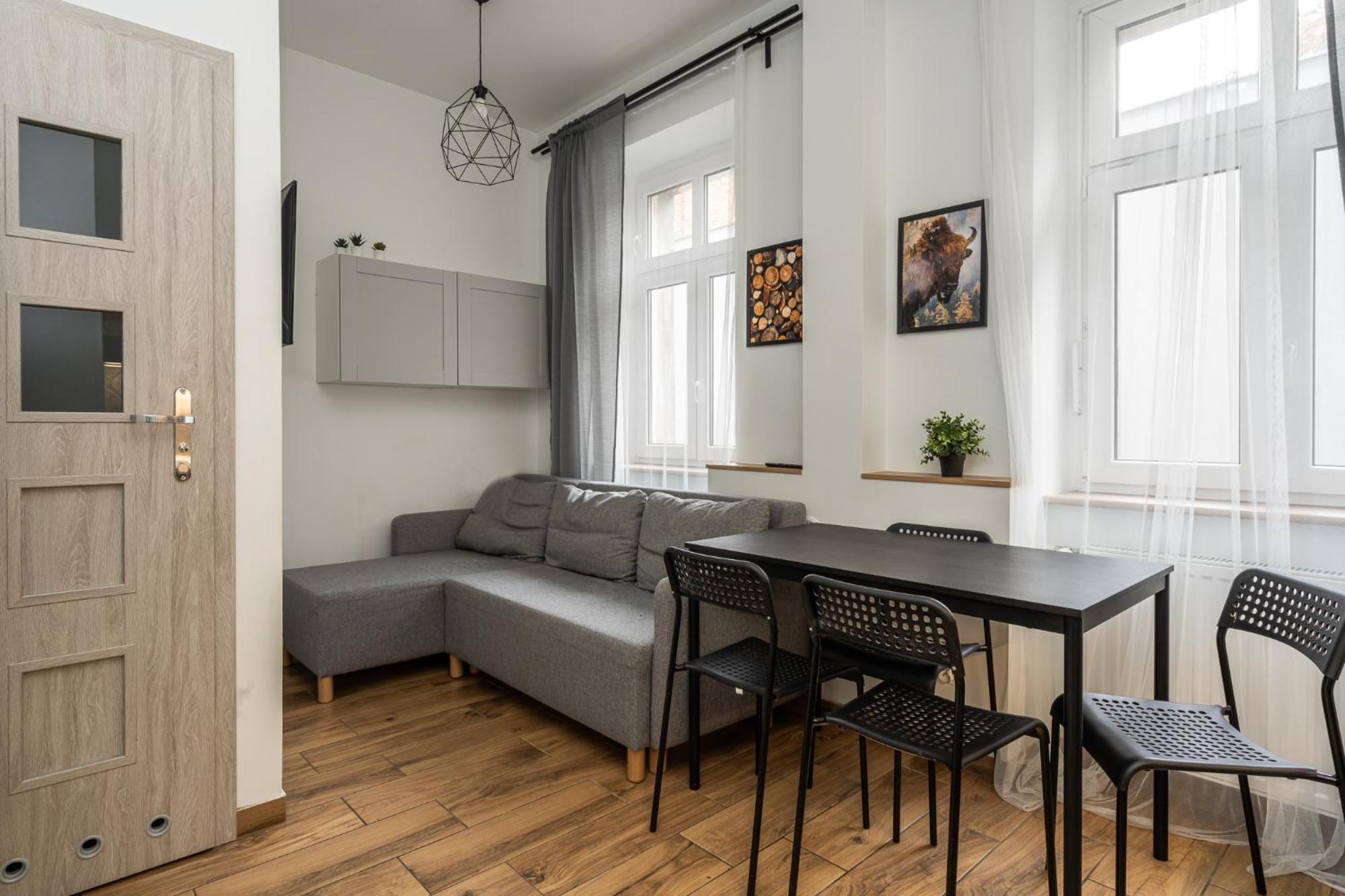 Rentplanet - Studio Nadodrze Wroclaw Luaran gambar