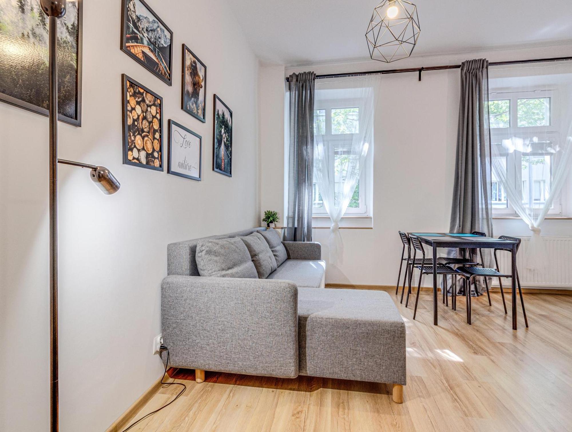 Rentplanet - Studio Nadodrze Wroclaw Luaran gambar